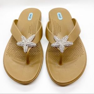 Oka. B Studded Starfish Flip Flops Sandals M/L